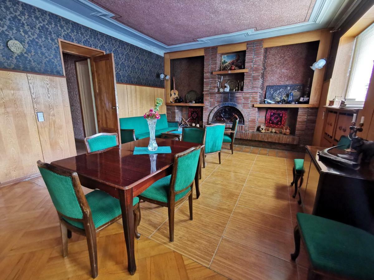 Guest House Top Floor Telavi Exterior photo